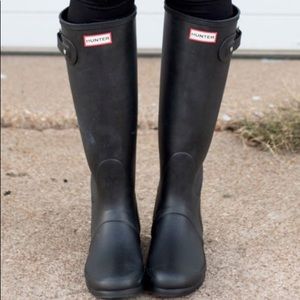 Black Hunter Rainboots